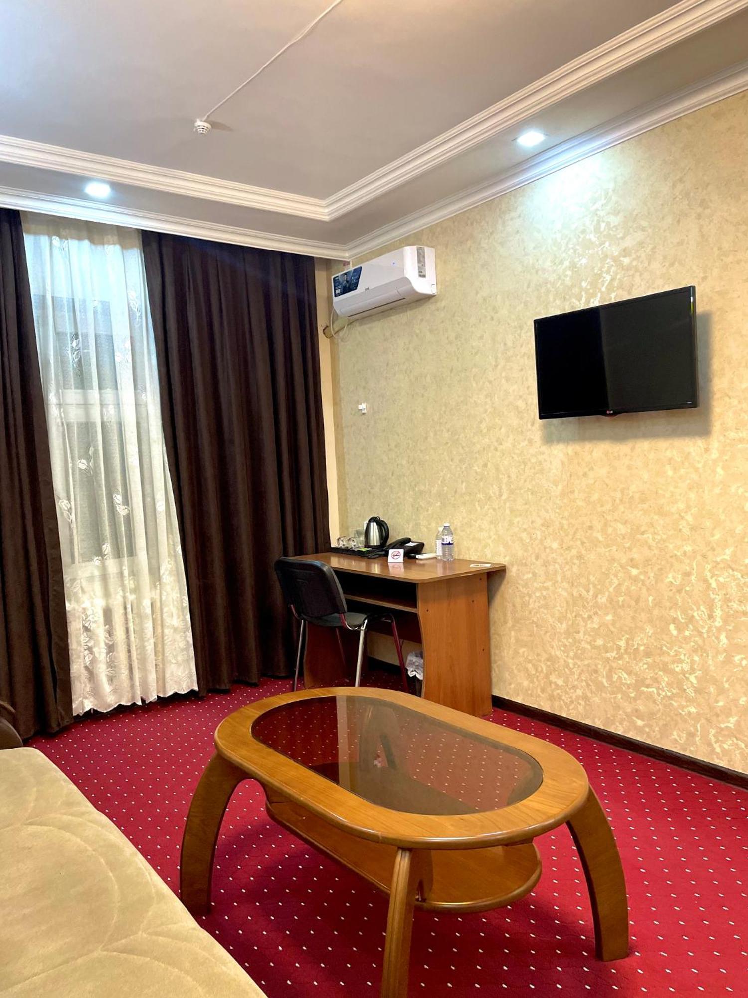 Asson Hotel Termez Exterior foto